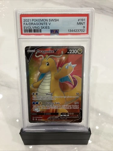 2021 Pokémon SWSH FA/ Dragonite V Evolving Skies #191 PSA 9
