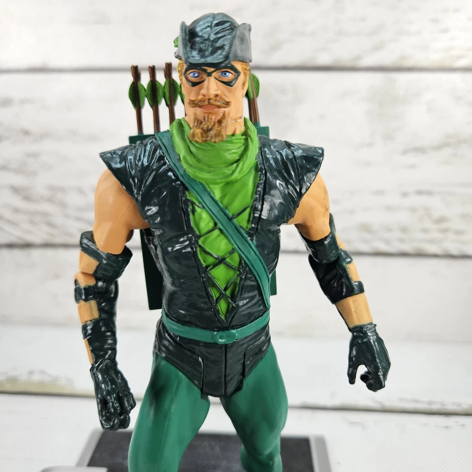 DC Direct Justice League Series 5 Green Arrow 2007 7" Figure Loose Damaged Read - Image 3 of 4