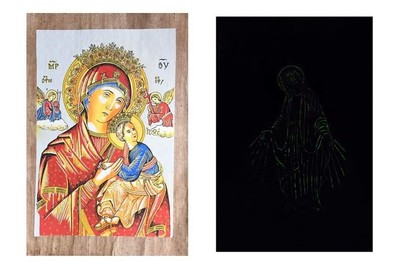 Papyrus Christian Painting Unique Color Glowing @ Dark Showing Deferent Painting