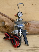 2QT Pressure Pot Air Spray Paint Tank Gun Regulator Gauge Dual Hose Kit Latex