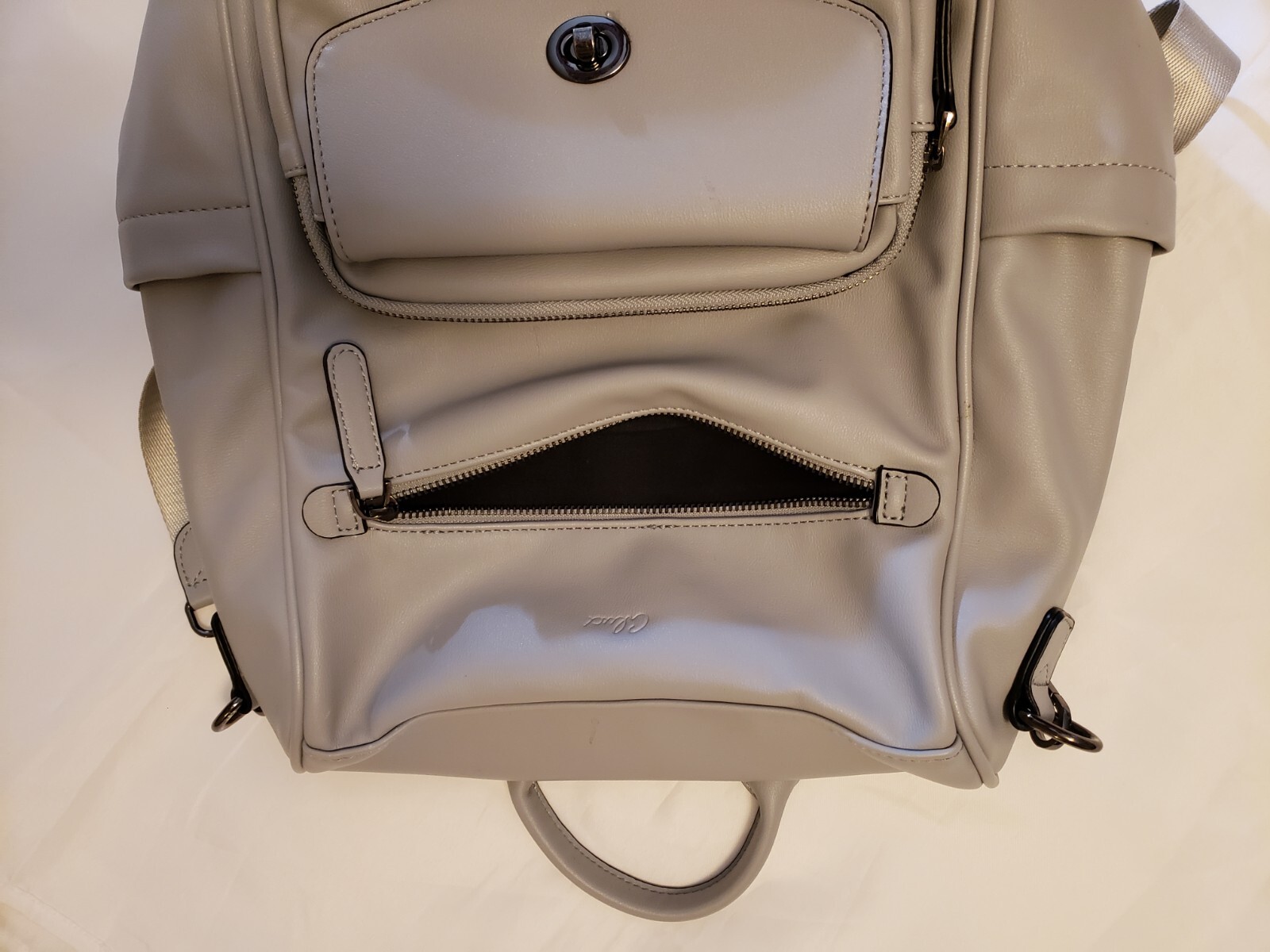 Cluci Light Gray Leather Backpack/Purse/Bag