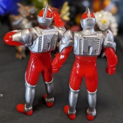 Superhuman Samurai Syber Squad Gridman Monster Soft Vinyl Figure