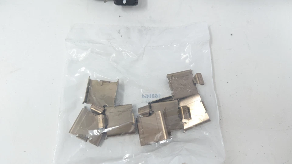 08-23 Ram 4500 5500 Nueva Pastilla de Freno de Disco Delantera KiT 4 Piezas Original Fabricante Original Mopar Fábrica Foto 3 de 4