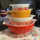 Vintage Pyrex Friendship Birds Cinderella Mixing Bowl Set 441-444 W/STANDS MINTY