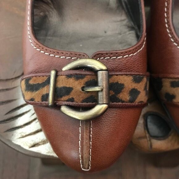 Moda Di Fausto Italian Leather Cheetah Buckle Heel 38 View 6