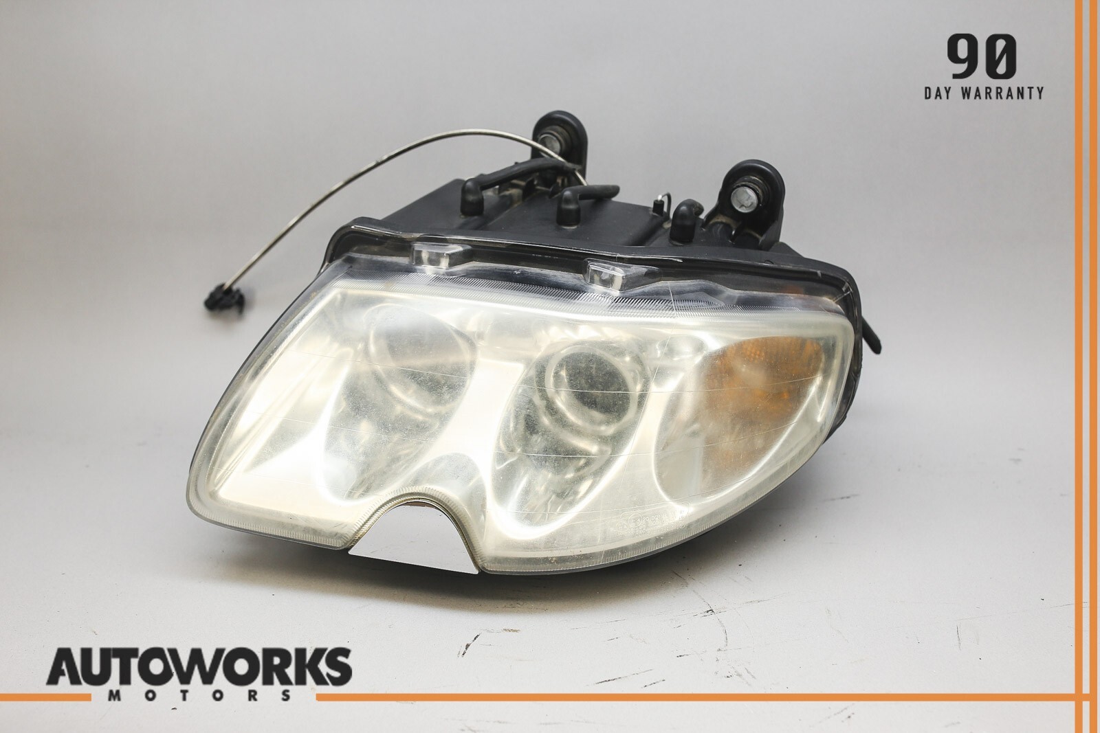03-08 Maserati Quattroporte M139 Left Side Headlight Lamp Bi Xenon 190847 OEM