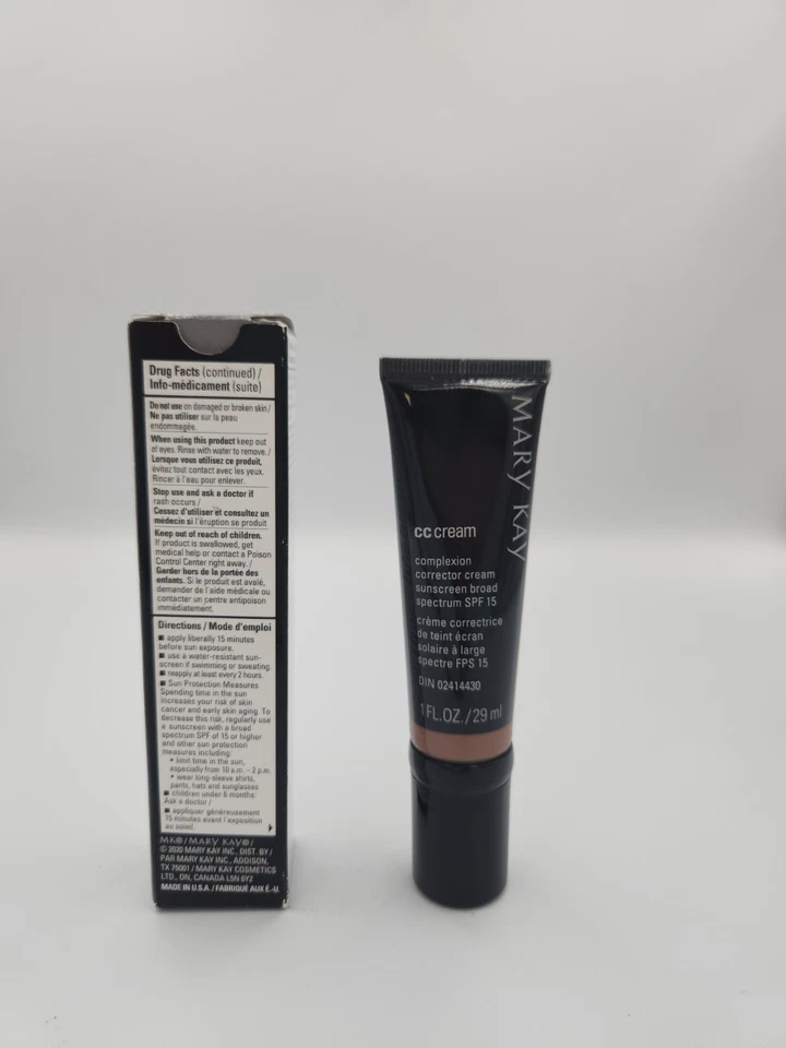 Mary Kay CC Cream Complexion Corrector SPF 15 - VERY DEEP 1 fl oz - Image 3 of 4