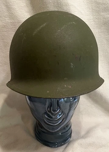 VTG US Army Military Vietnam  M1 Helmet w/ Liner CAT N-3192