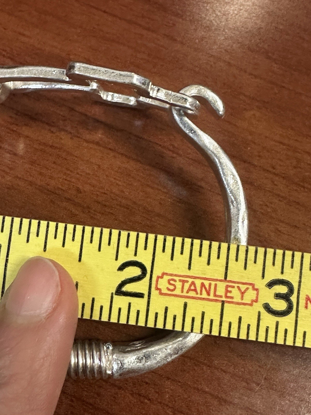 Hammered Open Cross Hinge Spring Silver Tone Cuff… - image 2