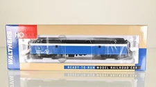 Walthers 73' Baggage Car Big Sky Blue GN HO scale