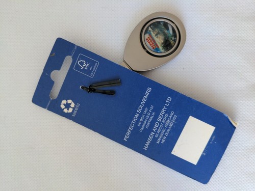 New Zealand Hanmer Spring Souvenir Keyring - Picture 2 of 2