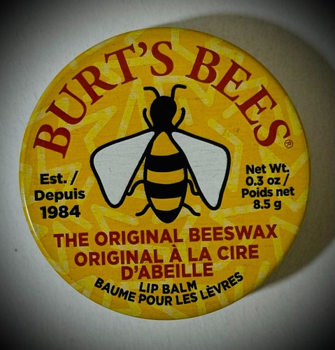 Burt’s Bees - Original Bienenwachs feuchtigkeitsspendender Lippenbalsam Dose 8,5 g-0,3 oz - Hergestellt in den USA - Bild 2 von 8