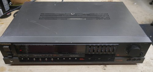Technics SA-R330 AM / FM Radio Quartz Synthesizer Stereo Receiver NO REMOTE
