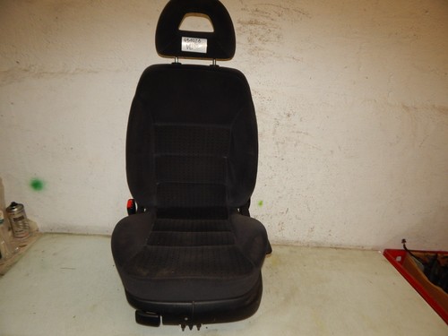 Fahrersitz Sitz vorne links VW Golf IV Bora 1J 1.6 Benzin 74KW Stoff KL 431026 - 第 1/7 張圖片