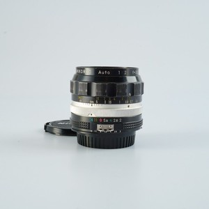 Nikon NIKKOR-O・C Auto 35mm f/2 非Ai Nikon Nikkor-O 35mm f/2 Pre-AI Review