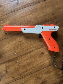 Duck Hunt & Zapper for NES - Boxed w/sleeve - UK PAL Nintendo  