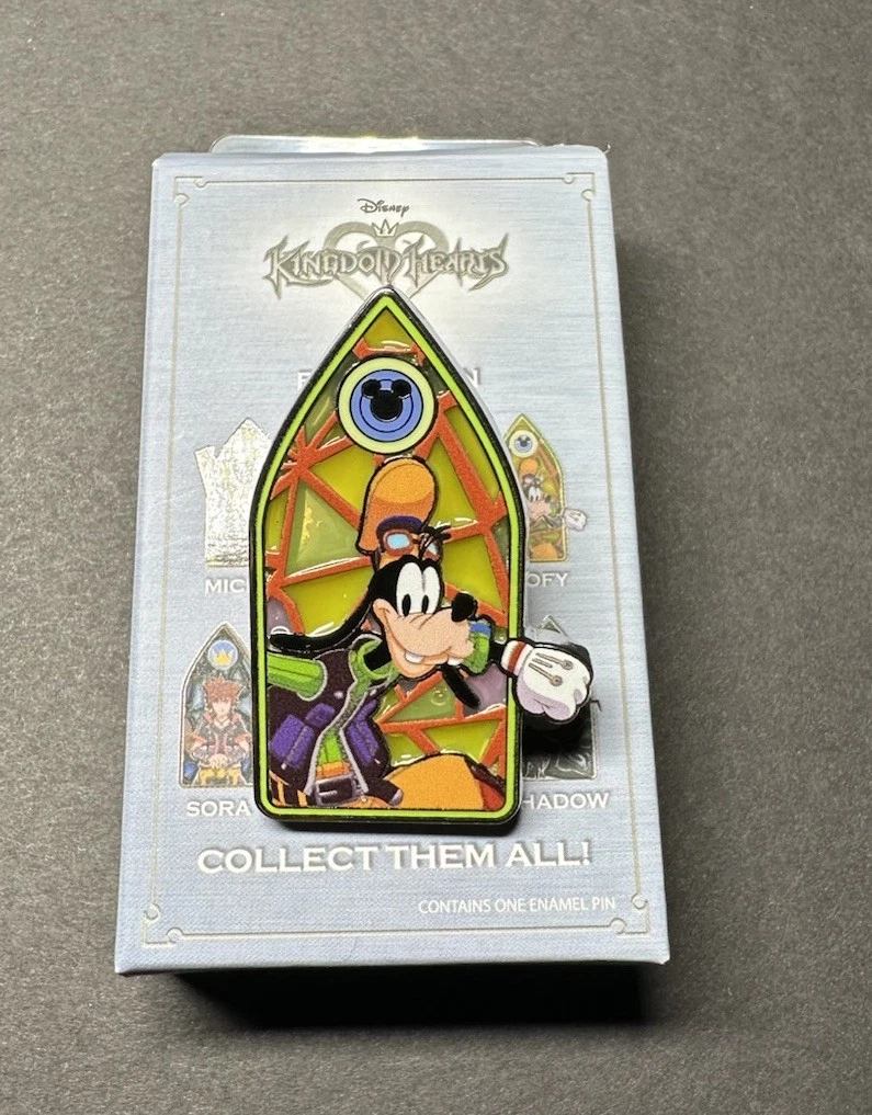 Disney Kingdom Hearts Stained Glass Blind Box Pin - Goofy