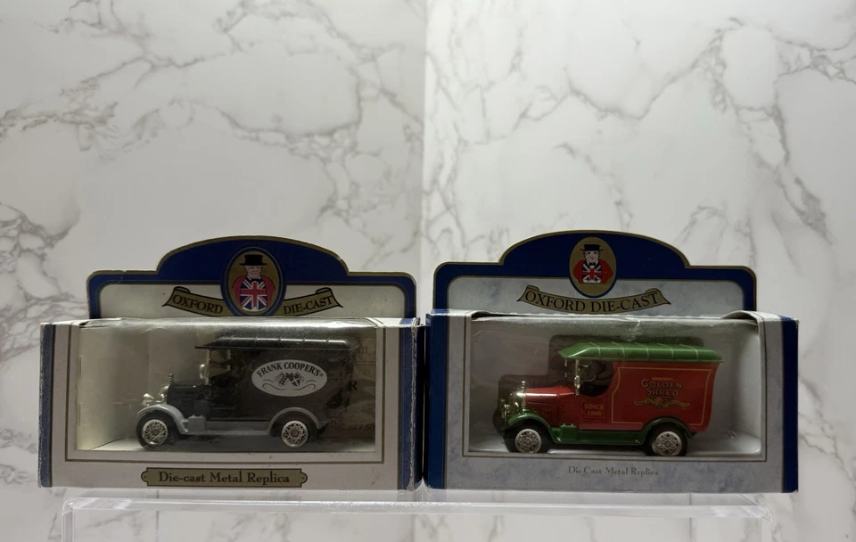 OXFORD DIE CAST AND LLEDO DAYS GONE VINTAGE CARS MODEL Lot Of 4 - Image 2 of 4
