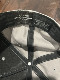 Nintendo NES Controller Hat Cap Men&rsquo;s Gray Black SnapBack