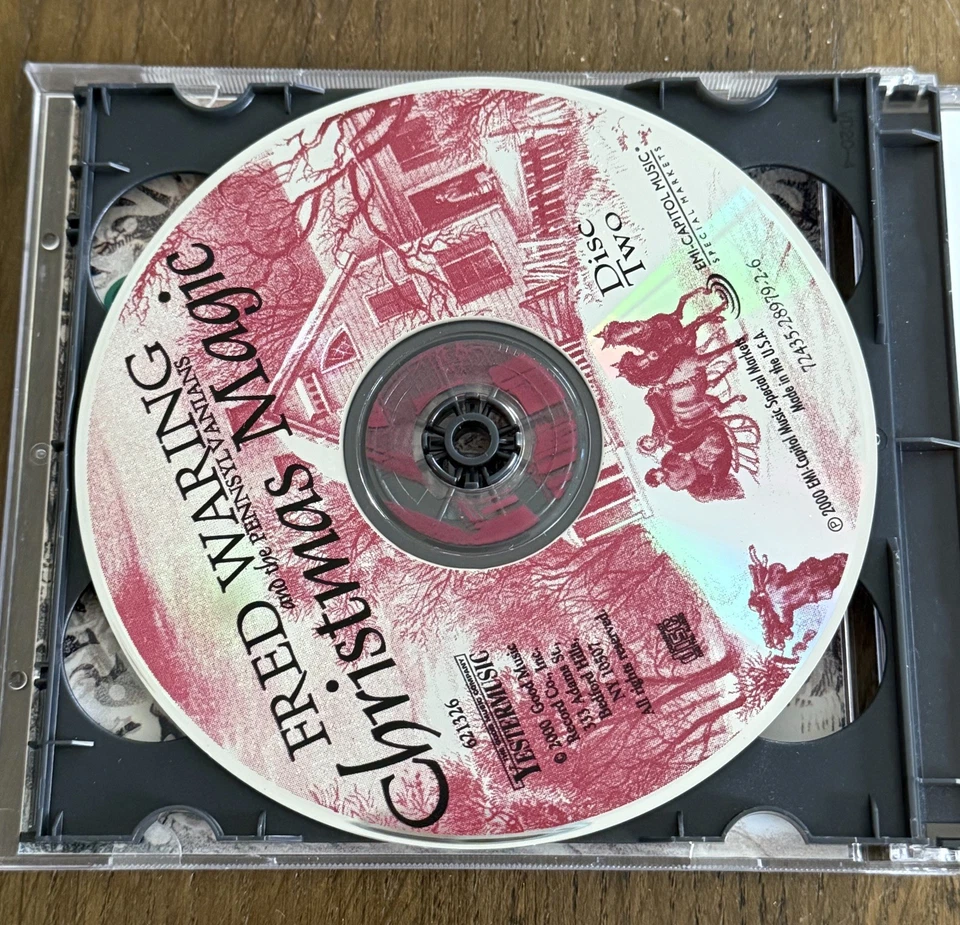 Fred Waring And The Pennsylvanians - Christmas Magic 2 X CD 2000 EMI-Capitol USA - Image 2 of 4