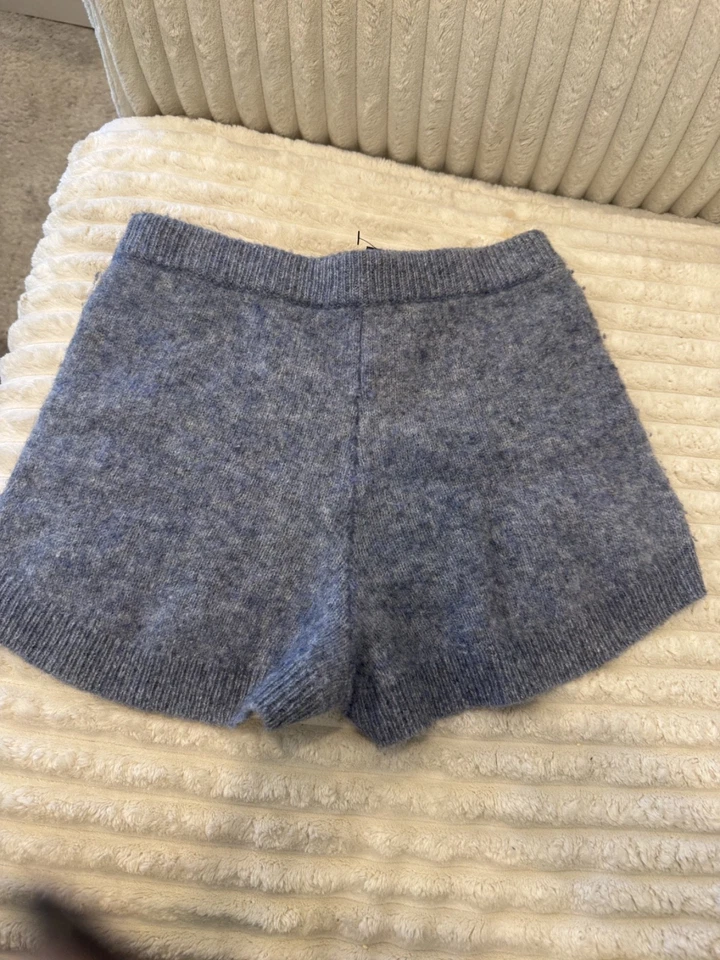 Pantalones cortos de punto de lana CYNTHIA ROWLEY en azul talla S Foto 2 de 3