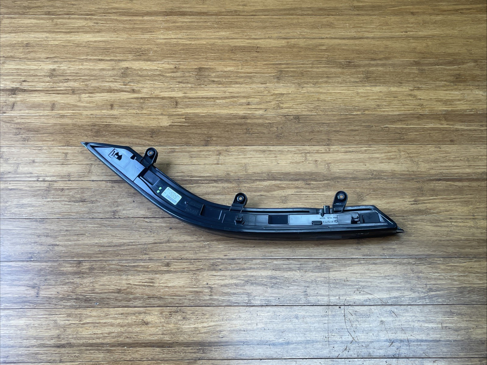 BMW i8 2015-2020 Rear Left Upper Side turn signal