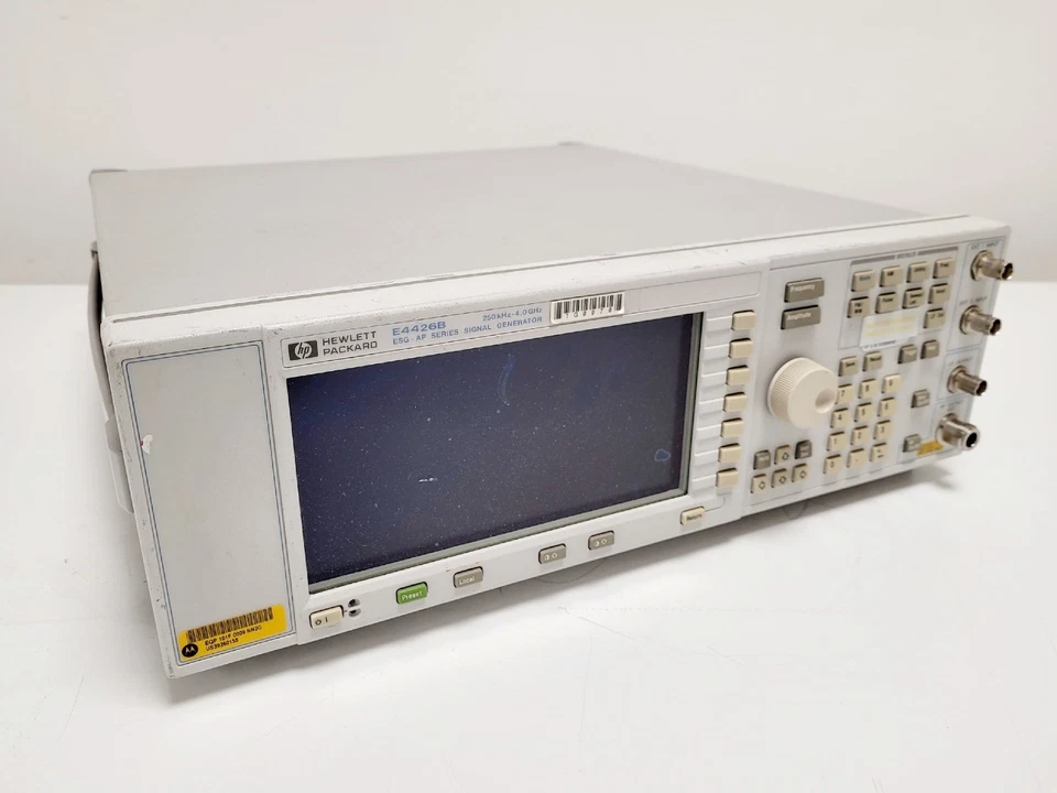 Agilent E4426B ESG-AP Serien-Signalgenerator - Bild 1 von 4