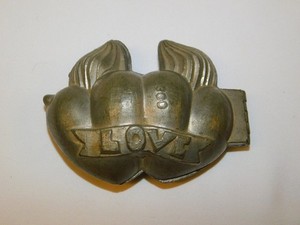 Vintage CHOCOLATE CANDY MOLD Pewter Metal Hinged LOVE HEARTS #300