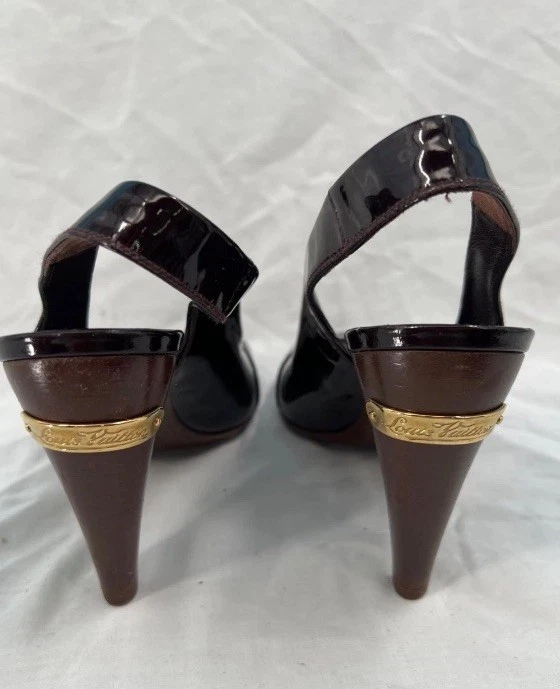 Auth Louis Vuitton Plum Patent Leather Peep Toe Slingback Heels Gold Tone Logo - Image 2 of 4