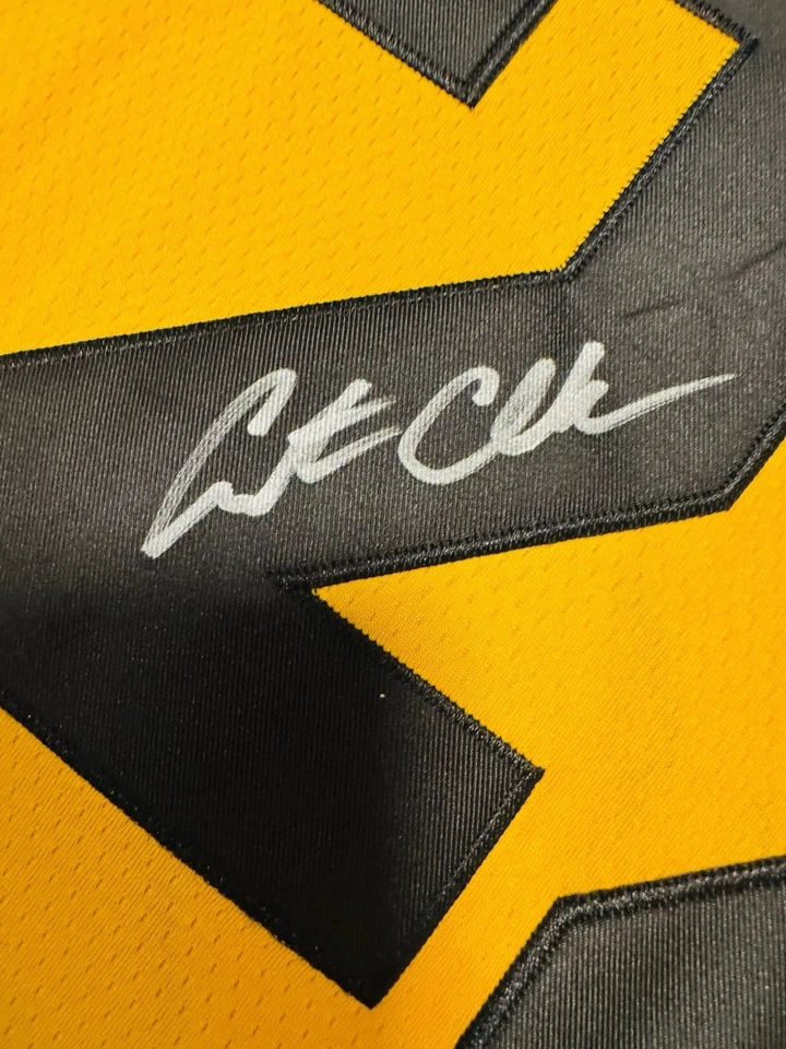 Caitlin Clark Autographed Jersey 22 Yellow Iowa Hawkeyes Indiana Feverwith COA🔥 - Image 3 of 4