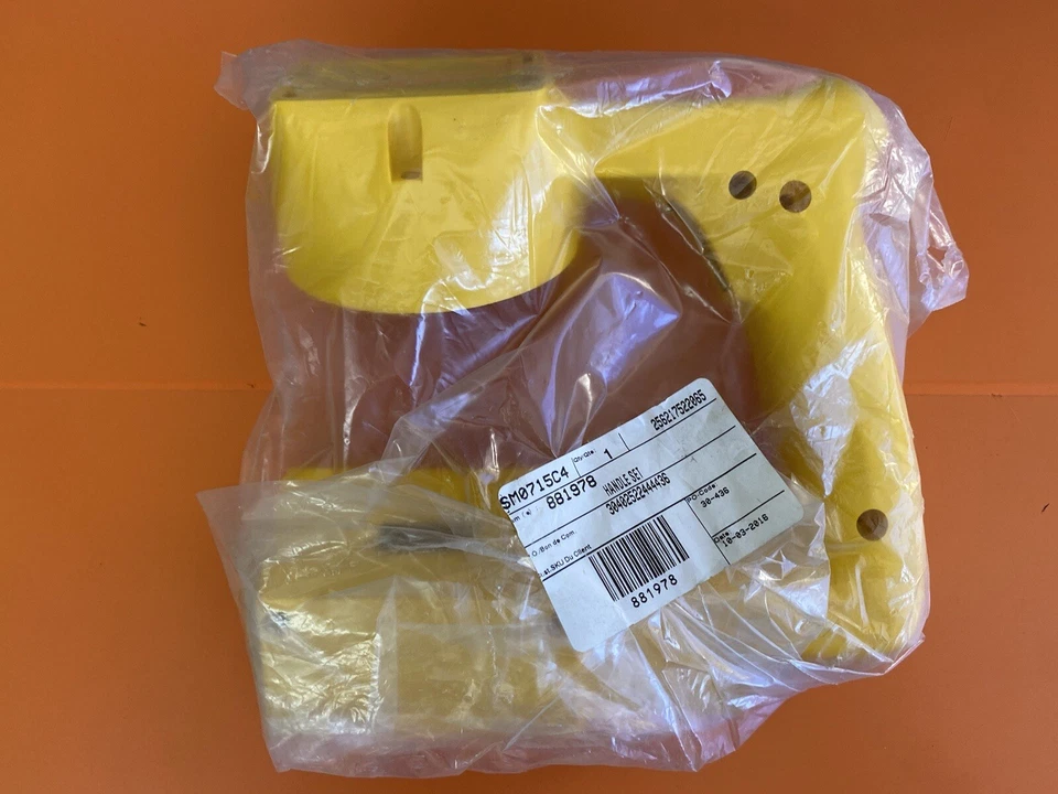 DeWalt 881978 Handle Set  - Image 2 of 4