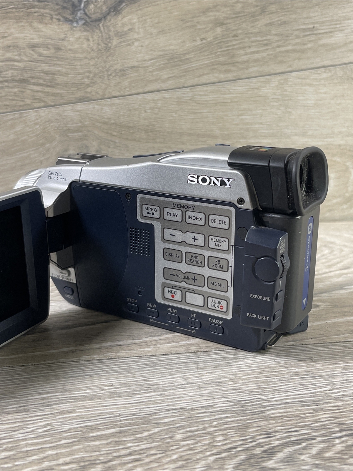 READ Sony DCRTRV27 Mini DV Tape Camcorder Tested Nightshot VCR Player
