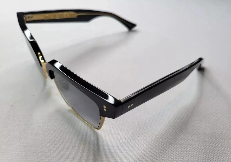 CUTLER AND GROSS OF LONDON M: 1348 C: 01 BLACK GOLD SUNGLASSES MADE IN ITALY - image 4 of 4