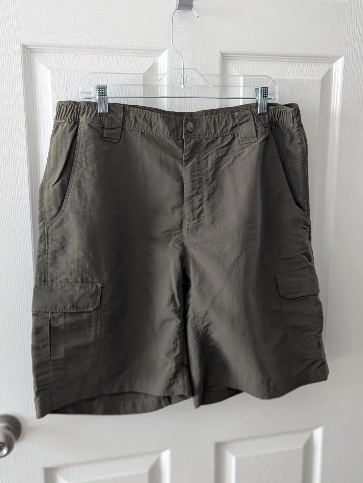 The North Face Cargo Hiking Shorts Men's Size Large Green