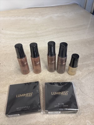Luminess Silk 4-1 Airbrush Foundation Shade 7 & 9 With Eraser And Pallets ( Lot)