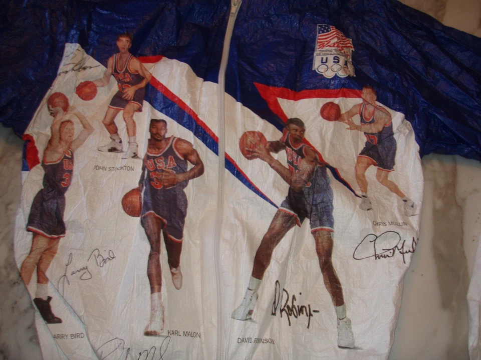 vintage 1992 Kelloggs USA US Olympic dream Team Basketball Tyvek JACKET S - Image 2 of 4