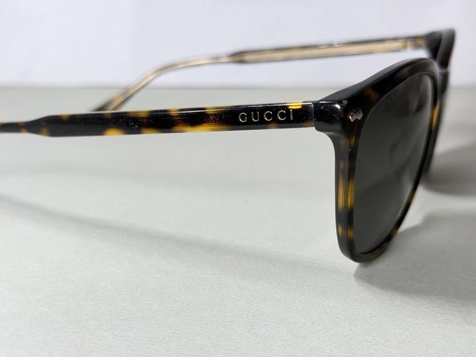 Vintage Gucci Tortoiseshell Eyeglass Sunglasses Frame ONLY Rounded Square - Image 4 of 4