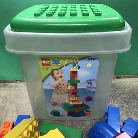 Lego Duplo Quatro 5357 Bucket - Large Chunky Bricks Compete W/Container Tub