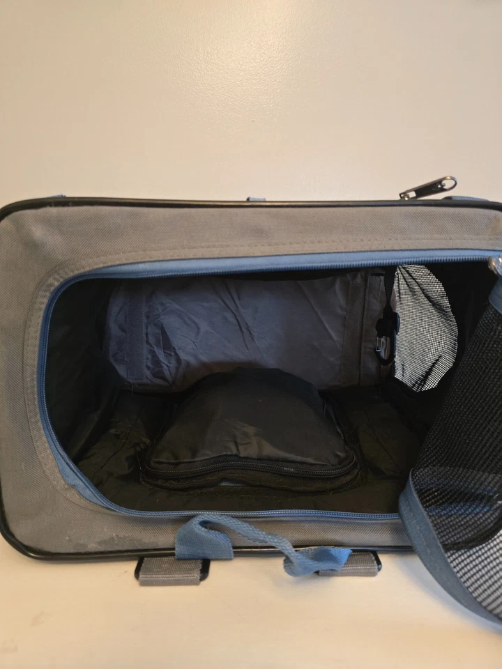 Sherpa Original Pet Carrier Small Soft Side Dog/Cat Travel Bag - Image 3 of 4