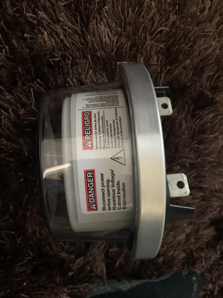 Itron Centron CL200 Single-Stator Watthour Meter, 240V, 3W, C1S, 30TA, 1.0Kh - Image 4 of 4