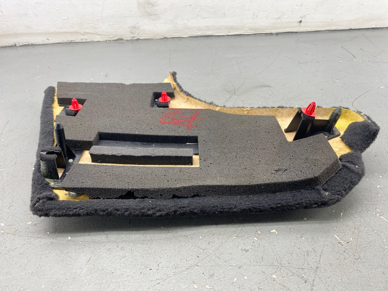 2020-2023 MCLAREN GT REAR MIDDLE TRIM COVER PANEL BLACK OEM 2021 2022