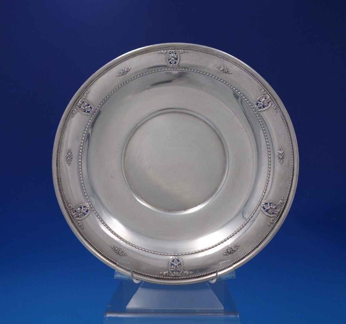 Rose Point Wallace Silver Platter Rosepoint By Wallace Sterling