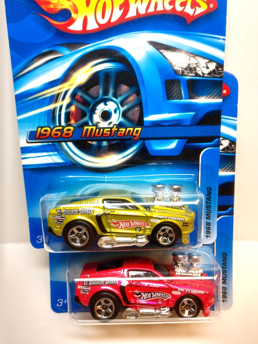2006 HOT WHEELS 1968 FORD MUSTANG TOONED LOT OF 2 - Pink & Green