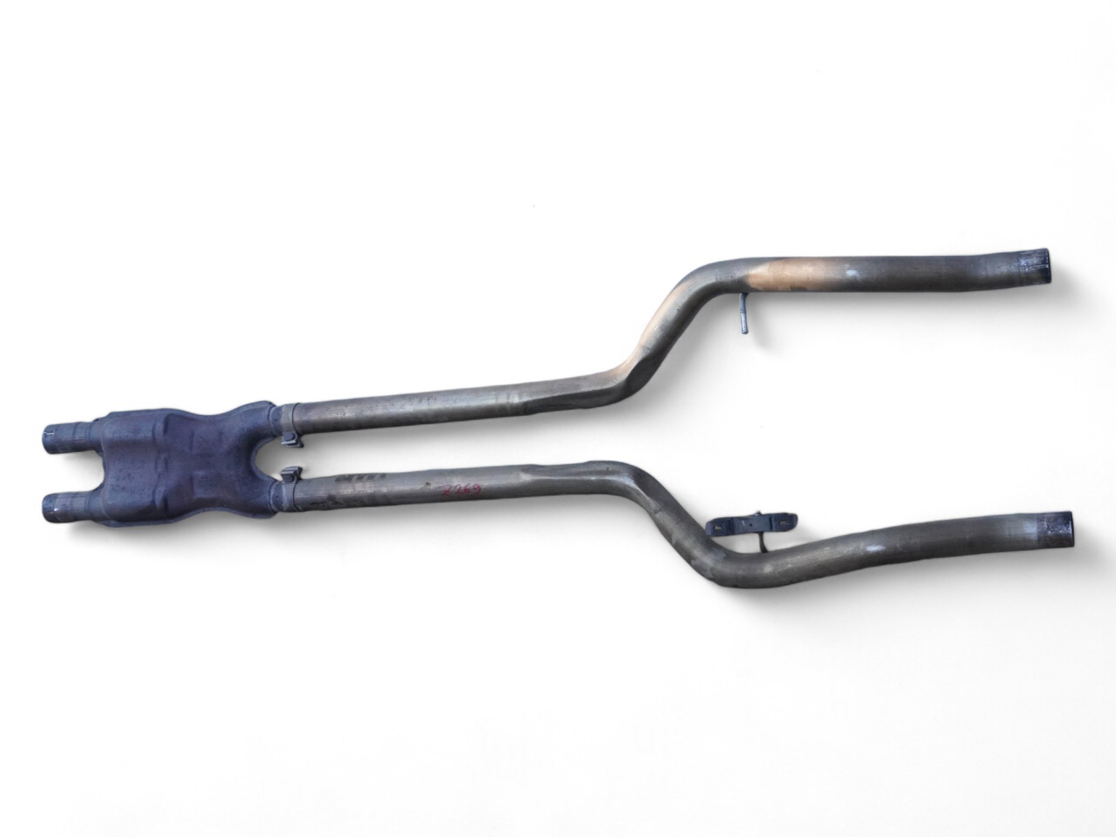 2005 - 2008 MASERATI QUATTROPORTE M139 MUFFLER EXHAUST SILENCER RESONATOR CENTER