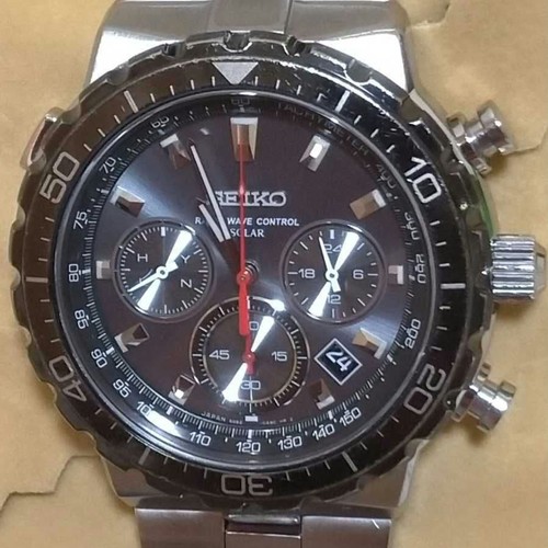 Seiko Prospex SBDM003 Gray Dial Titanium Radio-Controlled Solar Men's Watch - Picture 1 of 7