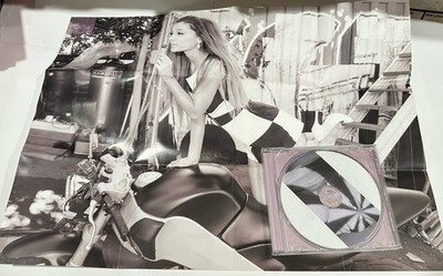 BONUS TRACKS---  ARIANA GRANDE My Everything WALMART CD