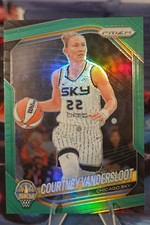 2025 Panini Prizm WNBA - Courtney Vandersloot #124 Green Prizm