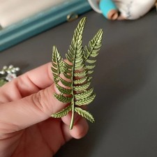 Broche prendedor broche esmalte hoja helecho verde mujer estilo vintage joyería vegetal ramillete nuevo