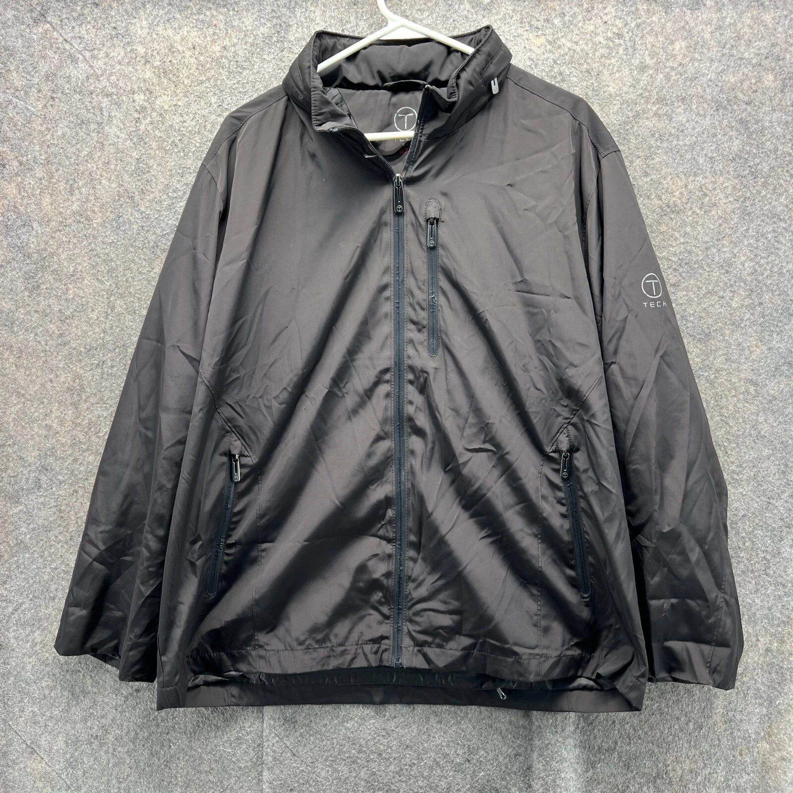 Tumi Tech Jacket Mens XL Black Full Zip Windbreaker Lightweight Packable Hooded