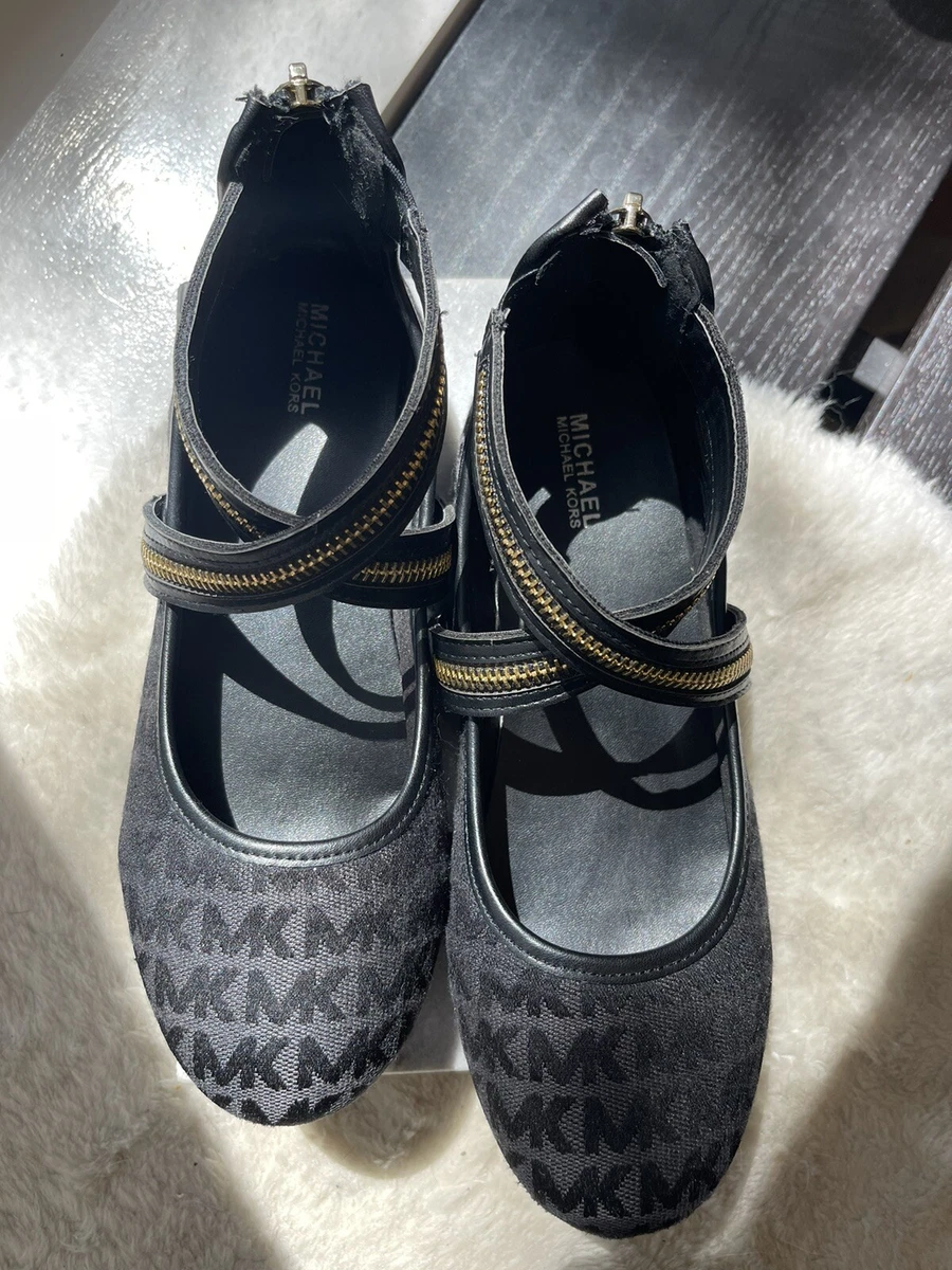 Michael Kors Girls Black Flats With Zipper Detail Big Girls Size 4